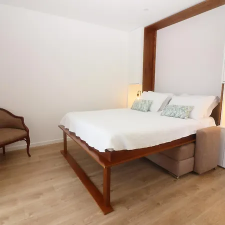 Quinta Varcandas 3 By Casas *