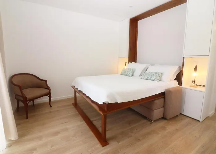 Quinta Varcandas 3 By Casas *